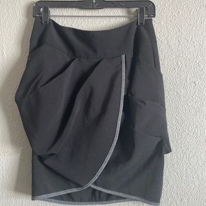 Black detailed short skirt